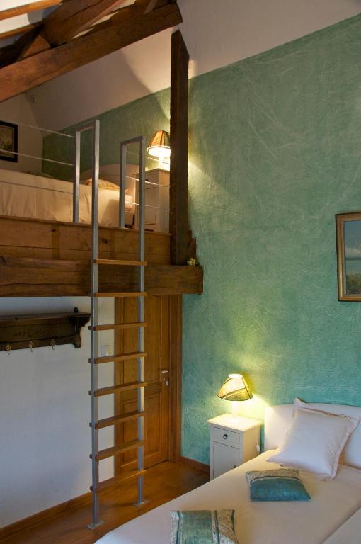 B&B La Roustiereティユー 部屋 写真