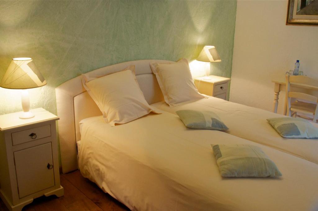 B&B La Roustiereティユー 部屋 写真