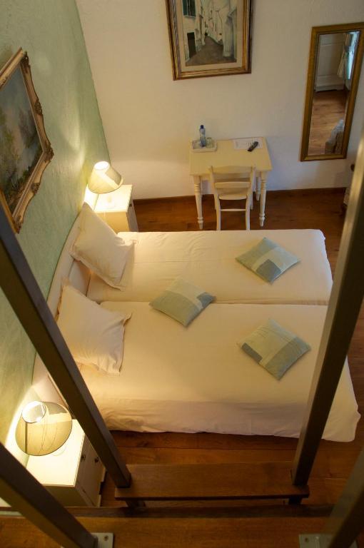 B&B La Roustiereティユー 部屋 写真
